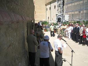 commemoration du MASSACRE du 5 juillet 1962  au mur des disparus 025